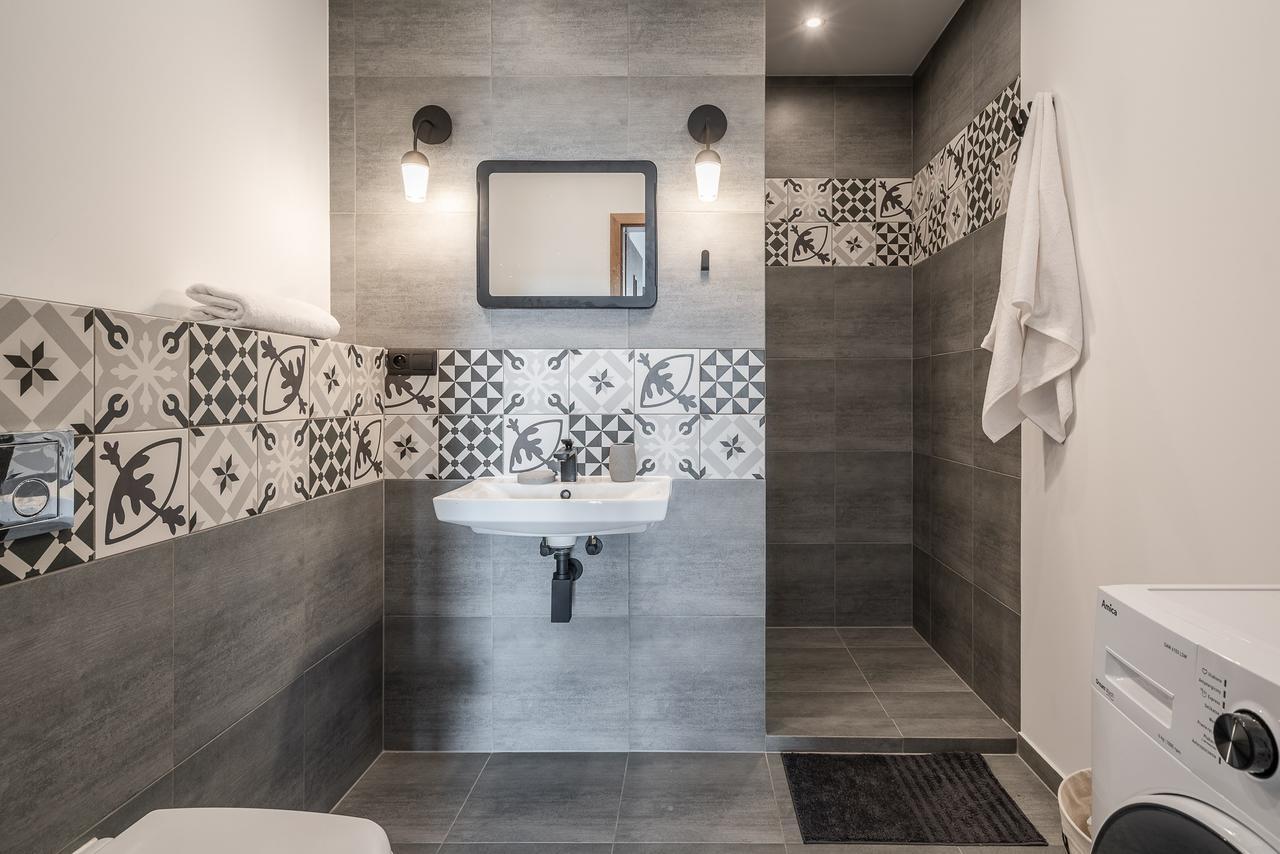 Rentplanet - Apartamenty Atal Tower Wroclaw Dış mekan fotoğraf