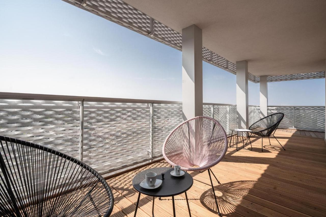Rentplanet - Apartamenty Atal Tower Wroclaw Dış mekan fotoğraf