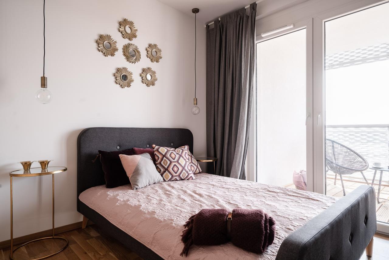 Rentplanet - Apartamenty Atal Tower Wroclaw Dış mekan fotoğraf