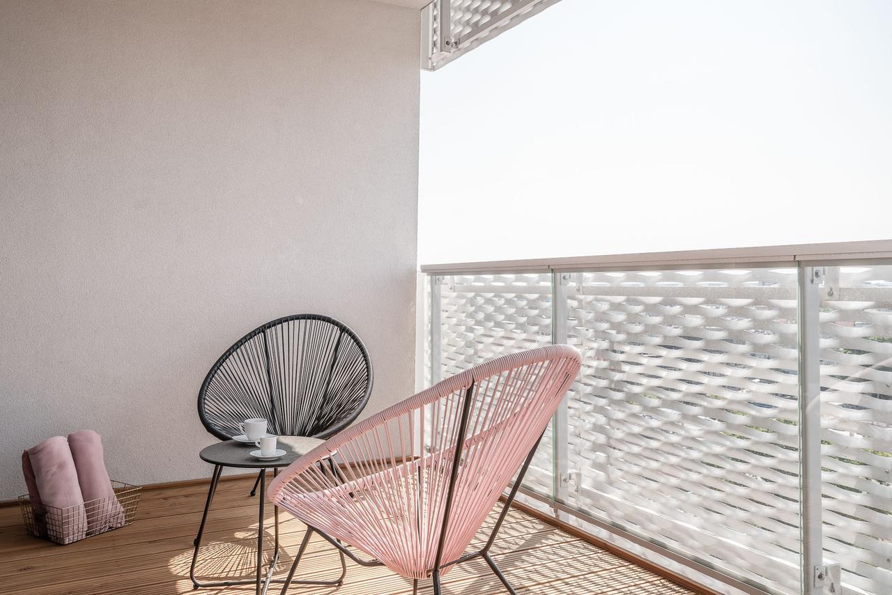 Rentplanet - Apartamenty Atal Tower Wroclaw Dış mekan fotoğraf