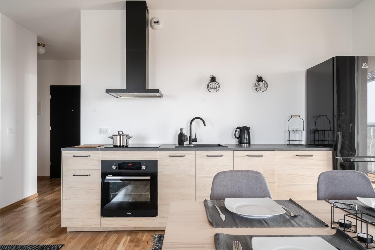 Rentplanet - Apartamenty Atal Tower Wroclaw Dış mekan fotoğraf